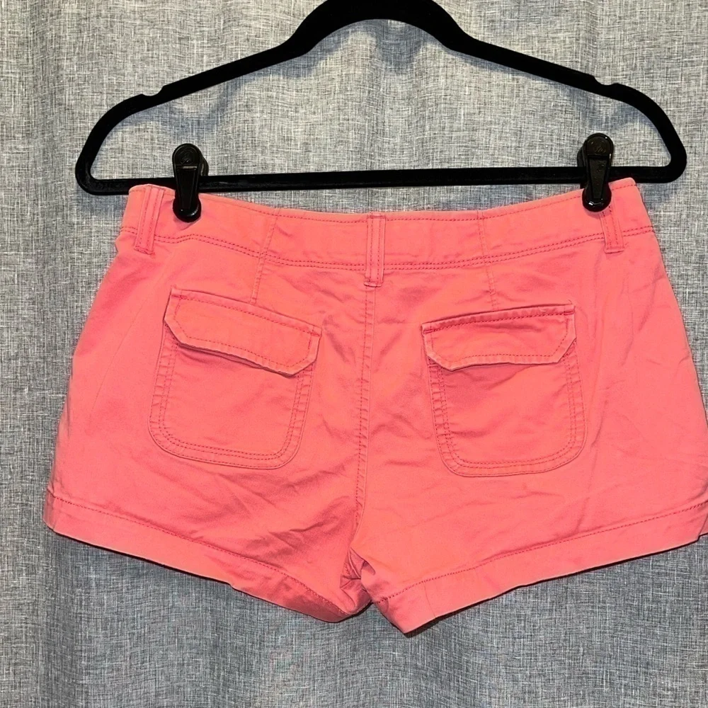 Old Navy Perfect 3.5 inch shorts size 4